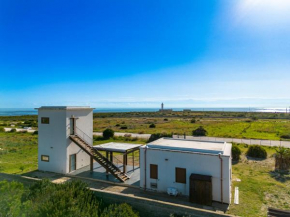 Casa Faro del Plemmiro con Jacuzzi by Wonderful Italy, Sirakusa